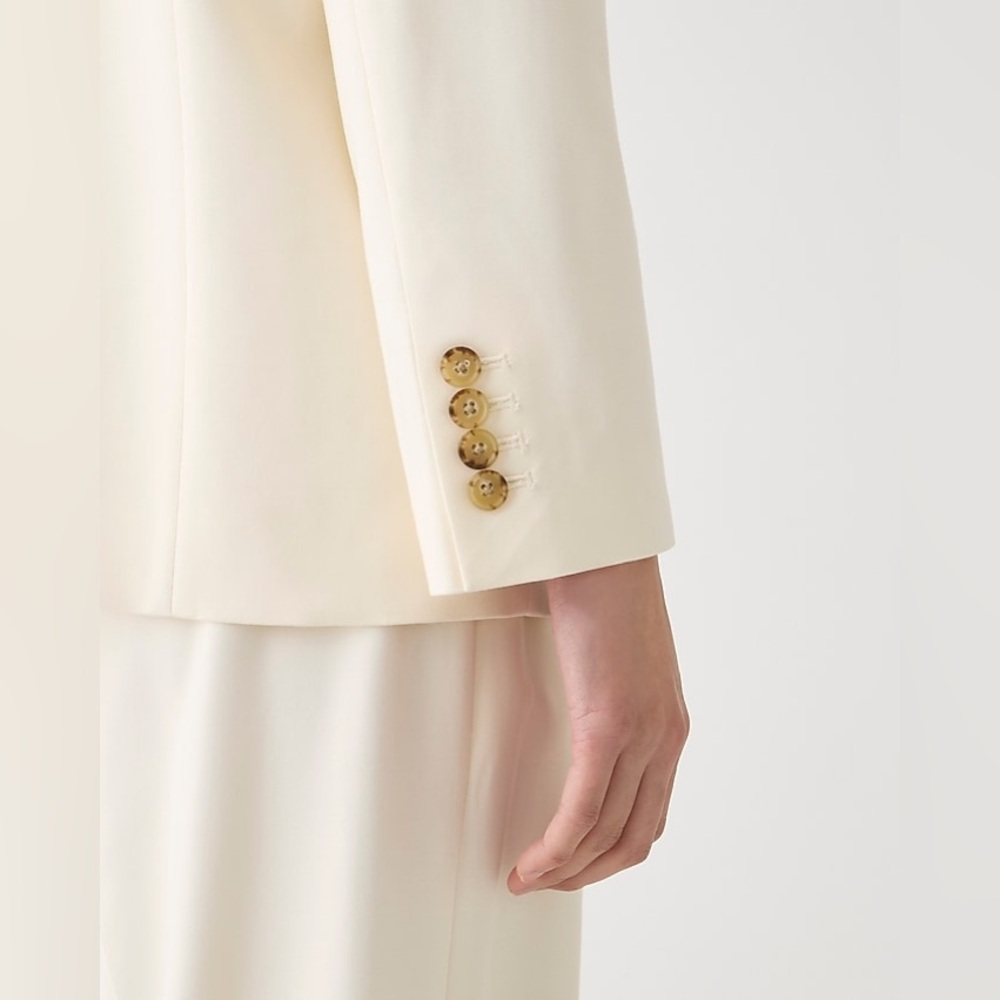 NWT J. Crew Relaxed Double-Breasted Blazer City Twill in Soft Ivory - Picture 3 of 13